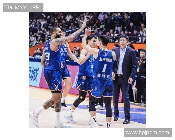 CBA季前赛精彩回顾广州队对阵广厦队全场录像分析与亮点总结 CBA季前赛精彩回顾广州队对阵广厦队全场录像分析与亮点总结