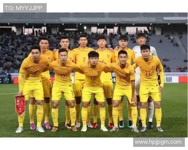 深圳羽毛球队在世界杯预选赛中的团队协作表现分析与点评 深圳羽毛球队在世界杯预选赛中的团队协作表现分析与点评