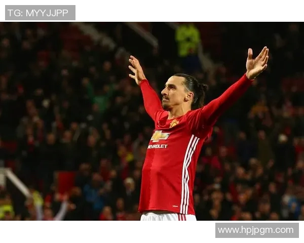 足球明星中后卫伊布的传奇职业生涯与场上风采解析 足球明星中后卫伊布的传奇职业生涯与场上风采解析