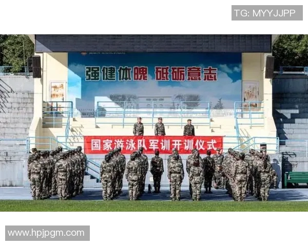 南京足球队在亚运会上的灵活性表现引发热议展现战术创新与团队协作能力 南京足球队在亚运会上的灵活性表现引发热议展现战术创新与团队协作能力